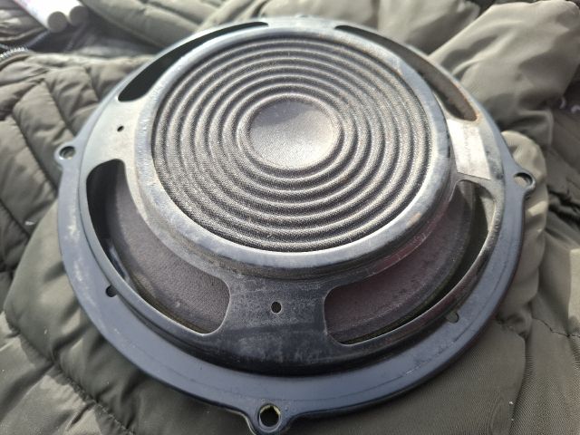 bontott PORSCHE CAYENNE Bal első Hangszóró