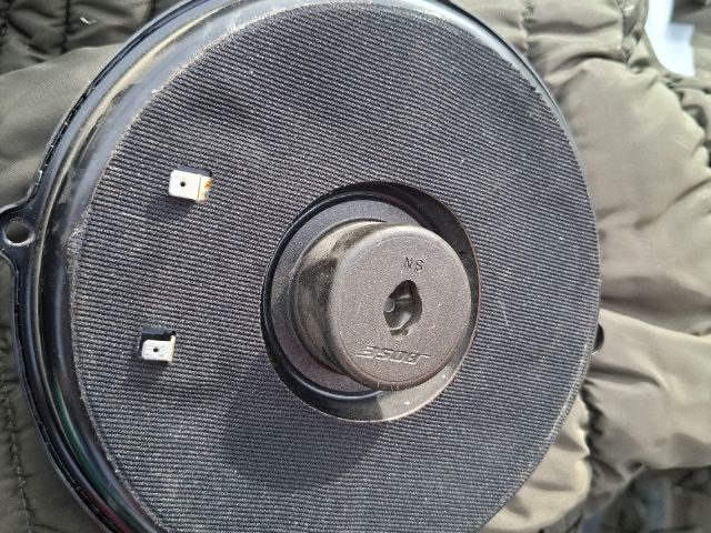 bontott PORSCHE CAYENNE Bal első Hangszóró