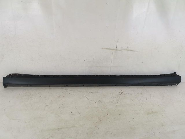 bontott PORSCHE CAYENNE Bal első Küszöb Díszléc