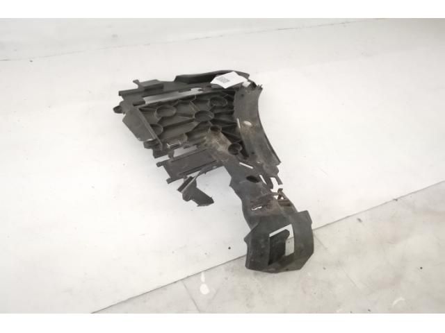 bontott PORSCHE CAYENNE Bal első Lökhárító Tartó (Műanyag)