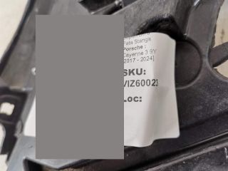 bontott PORSCHE CAYENNE Bal első Lökhárító Tartó (Műanyag)