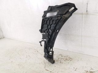 bontott PORSCHE CAYENNE Bal első Lökhárító Tartó (Műanyag)