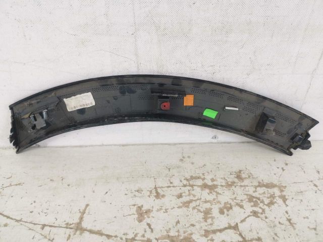 bontott PORSCHE CAYENNE Bal első Sárvédő Díszléc