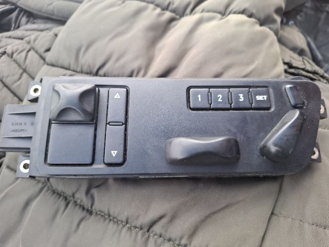 bontott PORSCHE CAYENNE Bal első Ülésállító Kapcsoló