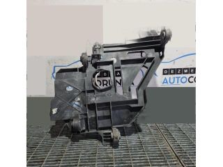 bontott PORSCHE CAYENNE Bal Fényszóró Tartó