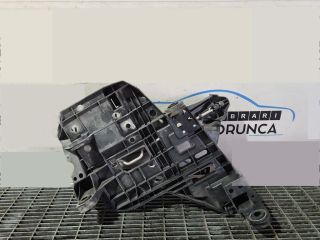 bontott PORSCHE CAYENNE Bal Fényszóró Tartó