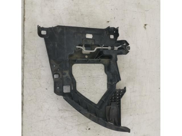 bontott PORSCHE CAYENNE Bal Fényszóró Tartó