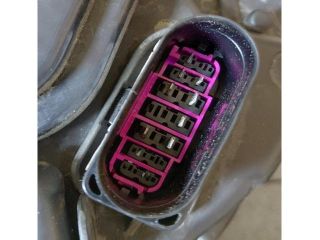 bontott PORSCHE CAYENNE Bal Fényszóró