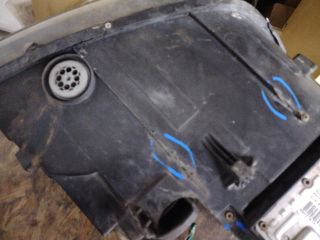 bontott PORSCHE CAYENNE Bal Fényszóró