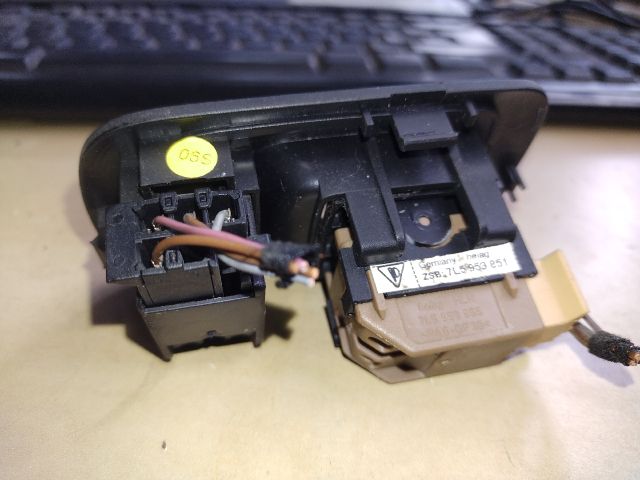 bontott PORSCHE CAYENNE Bal hátsó Ablakemelő Kapcsoló