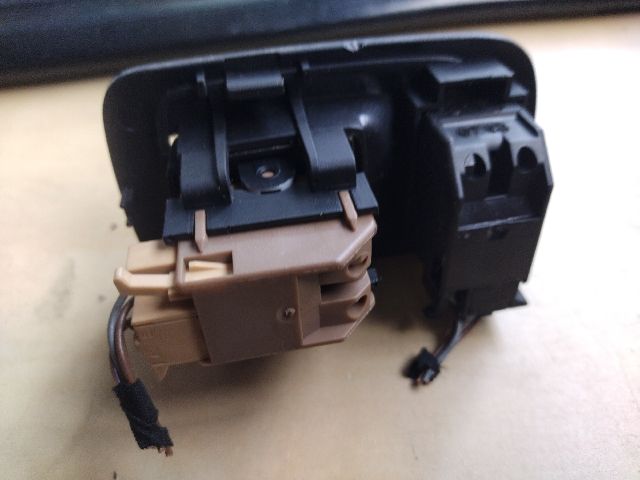 bontott PORSCHE CAYENNE Bal hátsó Ablakemelő Kapcsoló