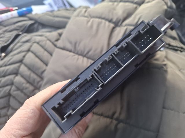 bontott PORSCHE CAYENNE Bal hátsó Ablakemelő Motor