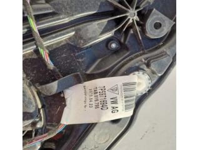 bontott PORSCHE CAYENNE Bal hátsó Ablakemelő Szerkezet (Elektromos)