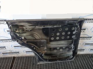 bontott PORSCHE CAYENNE Bal hátsó Ajtó (Üres lemez)