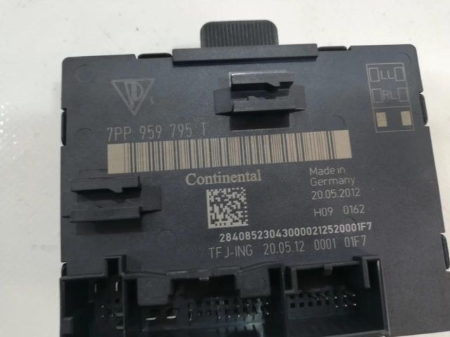 bontott PORSCHE CAYENNE Bal hátsó Ajtó Vezérlőegység