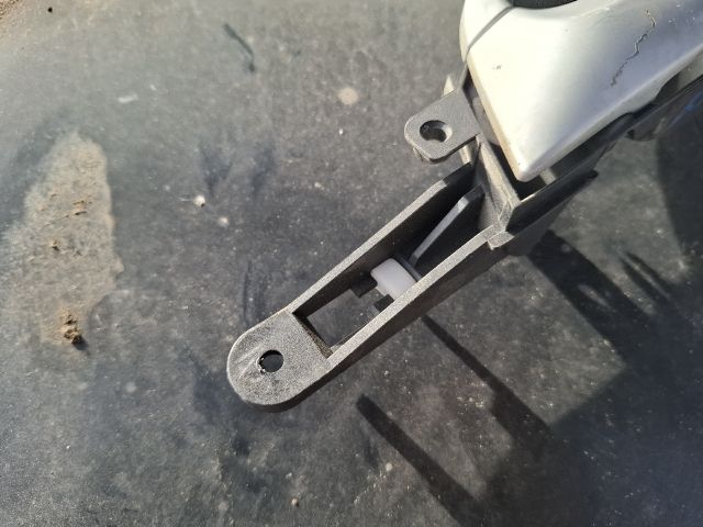 bontott PORSCHE CAYENNE Bal hátsó Belső Kilincs