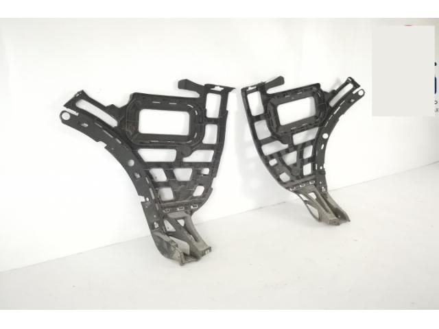 bontott PORSCHE CAYENNE Bal hátsó Lökhárító Tartó (Műanyag)