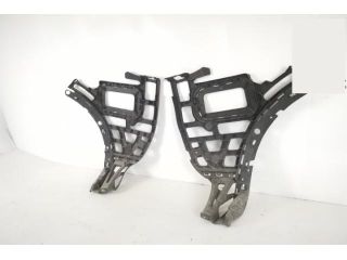 bontott PORSCHE CAYENNE Bal hátsó Lökhárító Tartó (Műanyag)