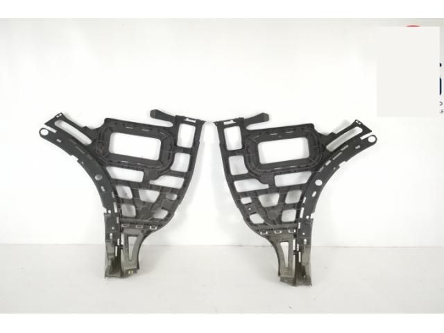 bontott PORSCHE CAYENNE Bal hátsó Lökhárító Tartó (Műanyag)