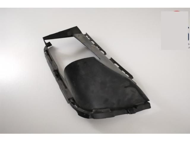 bontott PORSCHE CAYENNE Bal Hűtő Légterelő