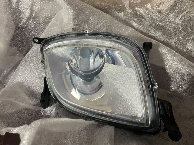 bontott PORSCHE CAYENNE Bal Ködfényszóró