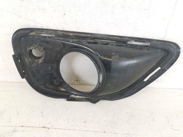 bontott PORSCHE CAYENNE Bal Ködlámpa Rács