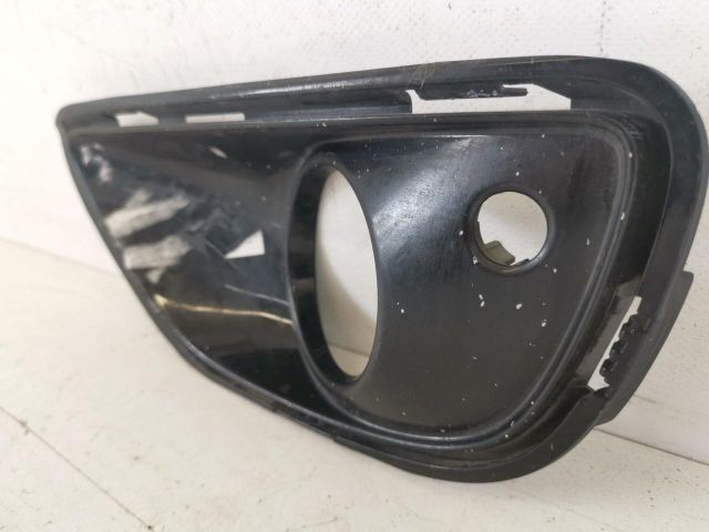 bontott PORSCHE CAYENNE Bal Ködlámpa Rács