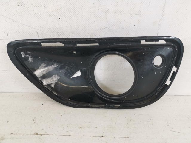 bontott PORSCHE CAYENNE Bal Ködlámpa Rács