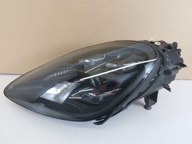 bontott PORSCHE CAYENNE Bal Ledes Fényszóró