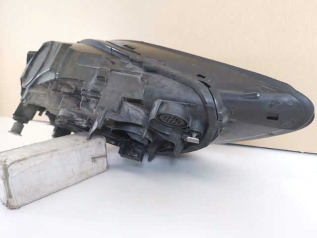 bontott PORSCHE CAYENNE Bal Ledes Fényszóró