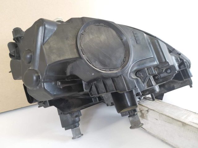 bontott PORSCHE CAYENNE Bal Ledes Fényszóró