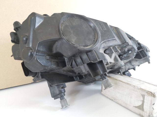 bontott PORSCHE CAYENNE Bal Ledes Fényszóró