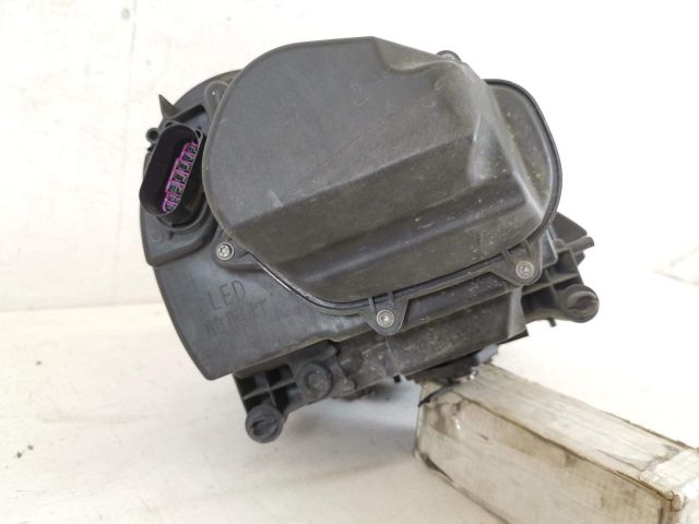 bontott PORSCHE CAYENNE Bal Ledes Fényszóró