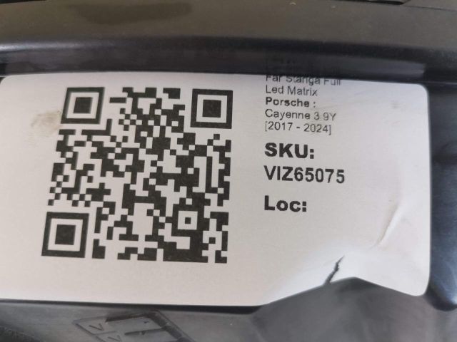 bontott PORSCHE CAYENNE Bal Ledes Fényszóró