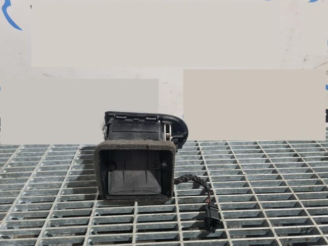 bontott PORSCHE CAYENNE Bal Szellőző