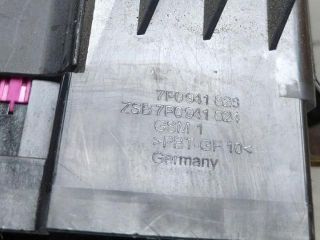 bontott PORSCHE CAYENNE Biztosítéktábla Utastér