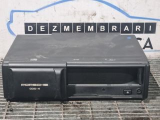 bontott PORSCHE CAYENNE CD / DVD Tár