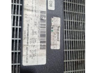 bontott PORSCHE CAYENNE CD / DVD Tár