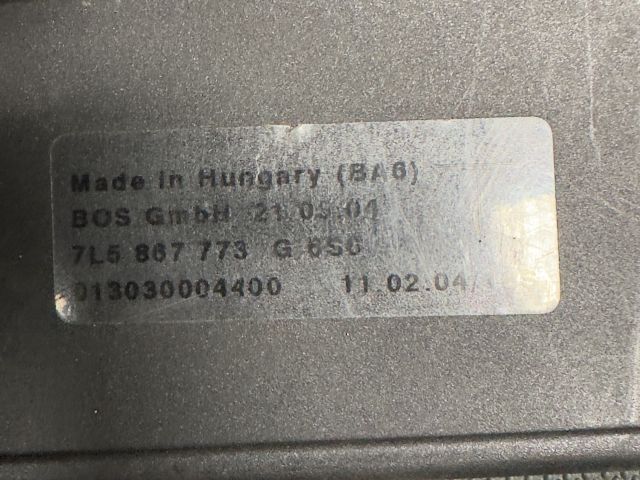 bontott PORSCHE CAYENNE Csomagtér Roló