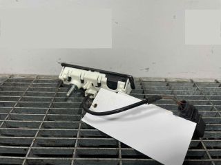 bontott PORSCHE CAYENNE Csomagtérajtó Kilincs