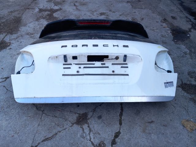 bontott PORSCHE CAYENNE Csomagtérajtó (Részeivel)