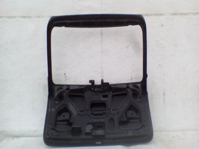 bontott PORSCHE CAYENNE Csomagtérajtó (Üres lemez)