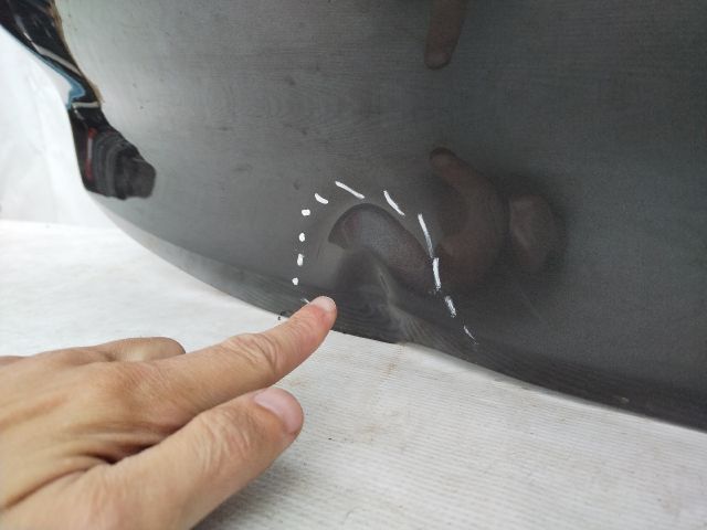 bontott PORSCHE CAYENNE Csomagtérajtó (Üres lemez)