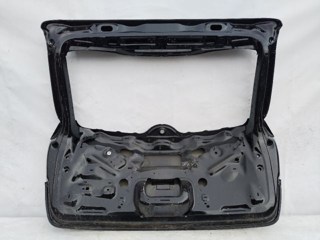 bontott PORSCHE CAYENNE Csomagtérajtó (Üres lemez)