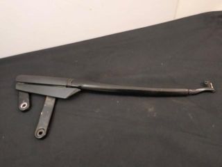 bontott PORSCHE CAYENNE Első Ablaktörlő Kar