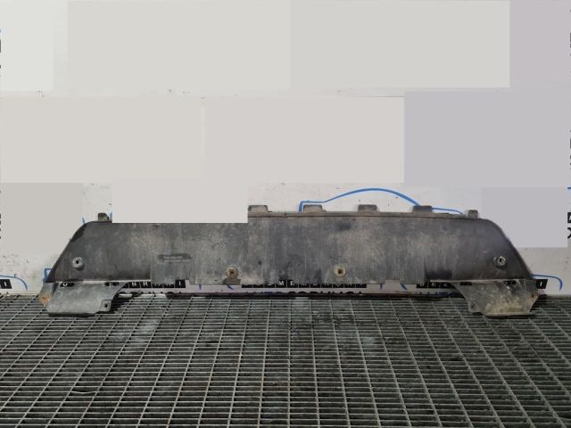 bontott PORSCHE CAYENNE Első Koptató