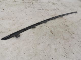 bontott PORSCHE CAYENNE Első Lökhárító Díszléc