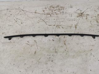 bontott PORSCHE CAYENNE Első Lökhárító Díszléc