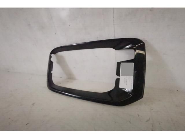 bontott PORSCHE CAYENNE Első Lökhárító Jobb Díszrács