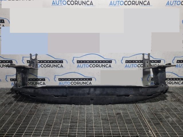 bontott PORSCHE CAYENNE Első Lökhárító Merevítő (Fém)